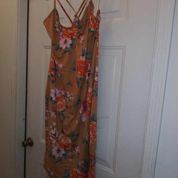 Dresses & Skirts - Sundress Dresses & Skirts - Sundress